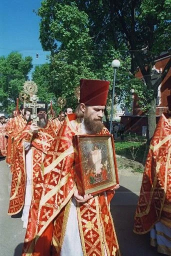Крестный ход в монастыре
