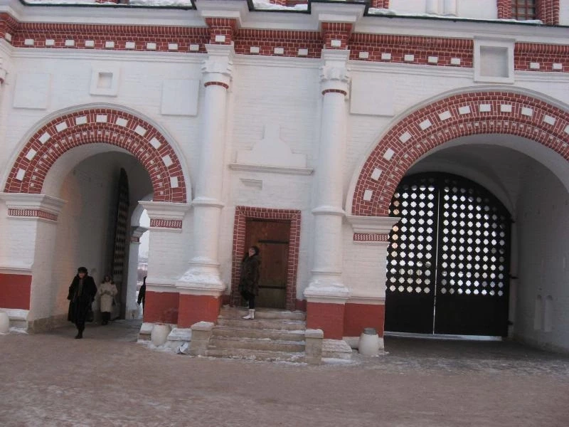 Дворцовые ворота 1672-73 г.