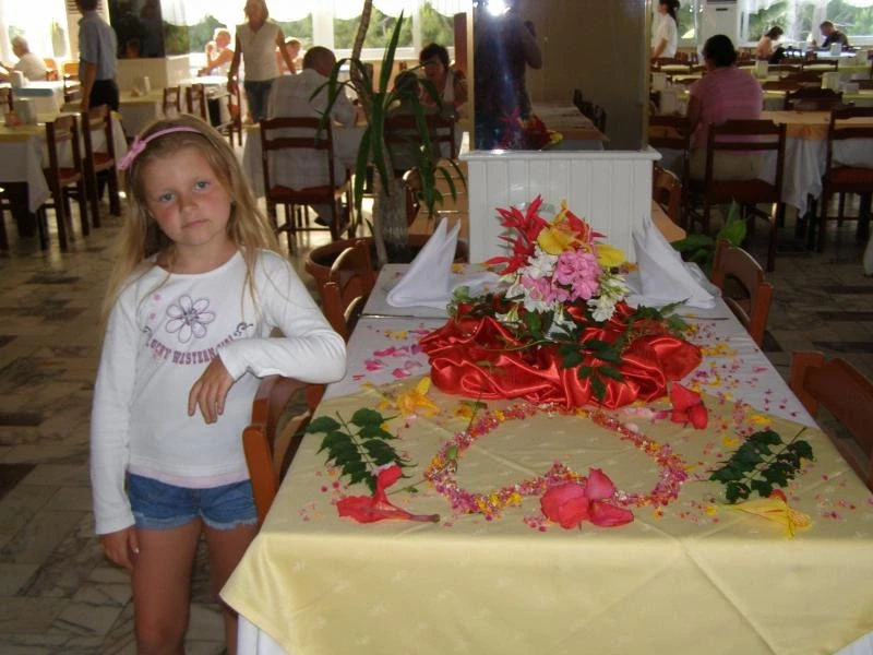 Так украшали столы
