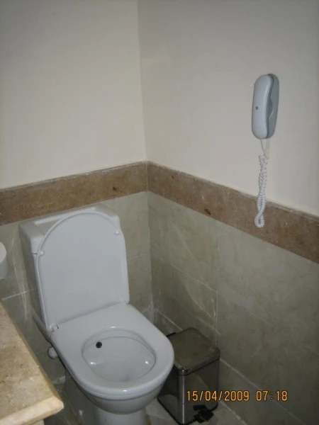 Тубзик с телефоном :-))))))))))))
