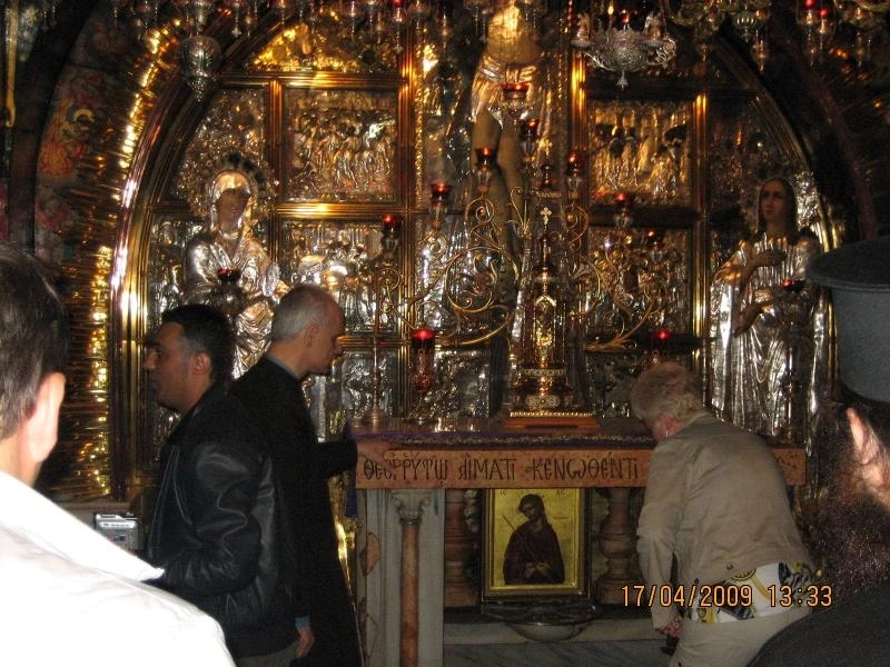 место где распяли Иисуса. Иерусалим, храм Гроба Господня.