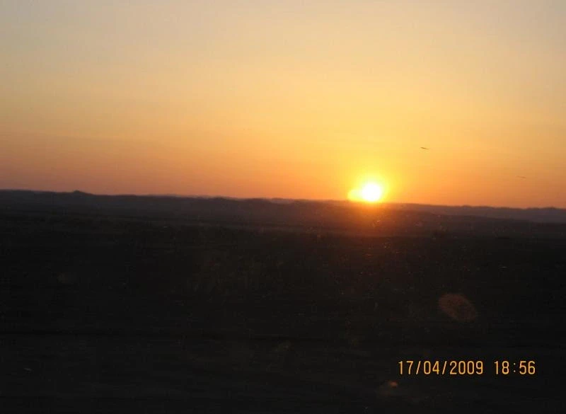 Закат в Аравийской пустыни. апрель 2009