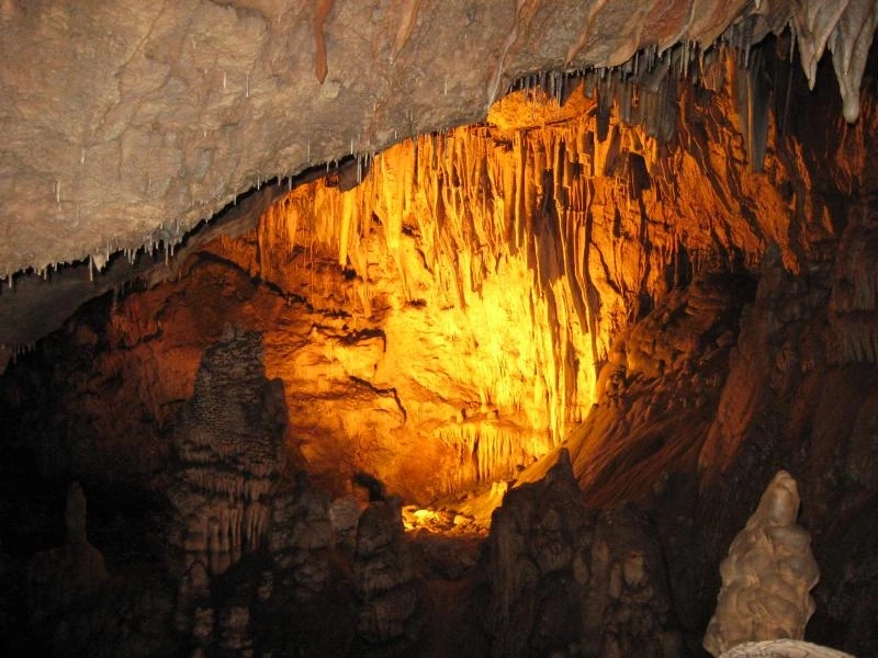 Dim magara