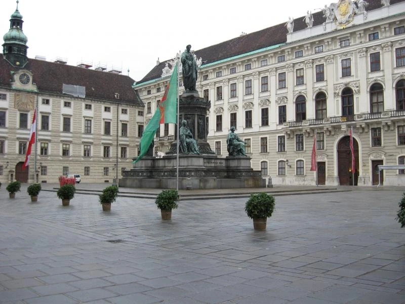 Королевский бастион