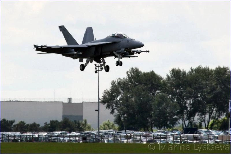 F-18