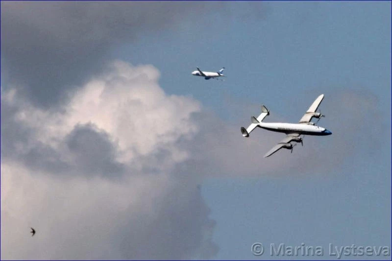 супер Констелейшн, ласточка и гражданский А-320