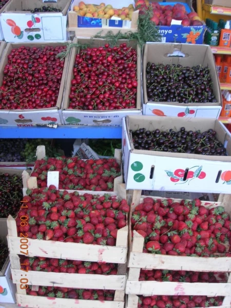 вот такие вкусности можно покушать в июне за копейки