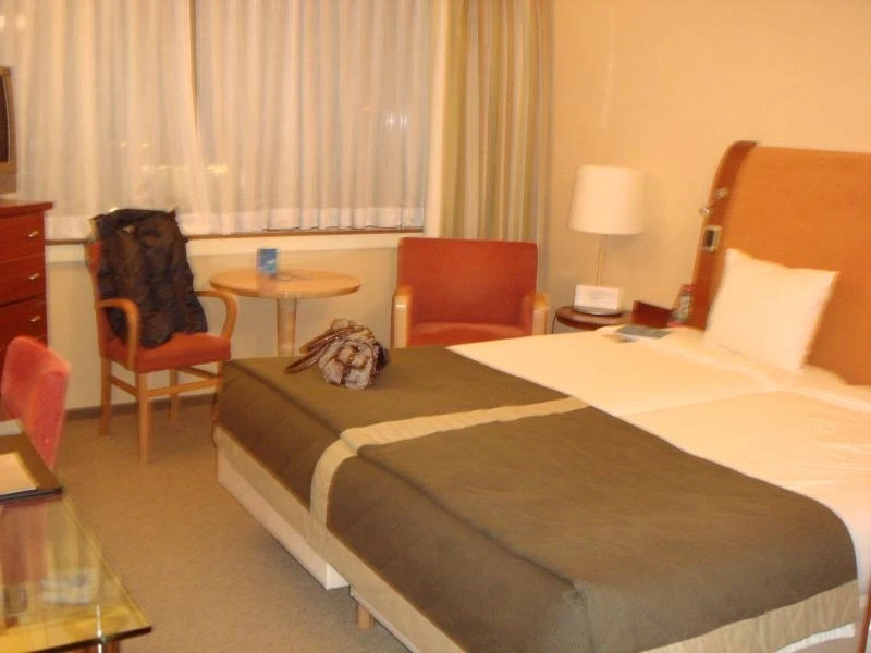 NH Brussels Airport 4*