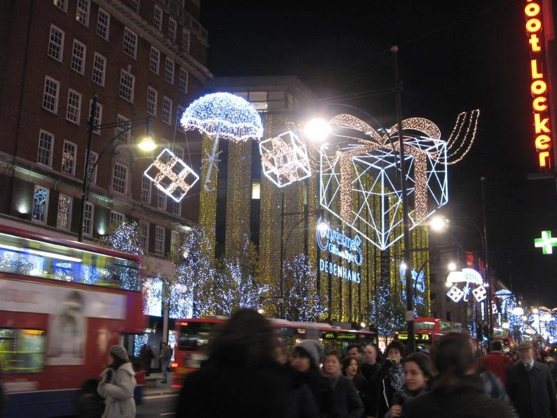 Oxford street - сердце недорогого шопинга