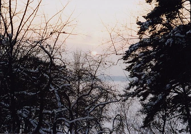 Вечерело