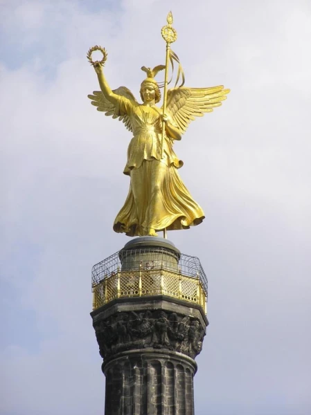 Фотография №41 Золотая Эльза