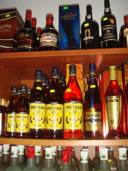 в магазинчике при отеле
