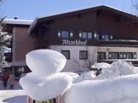 Altachhof 3*