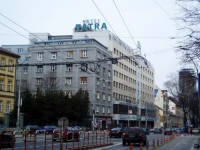 Tatra 4*