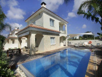 3 Br Villa Cute