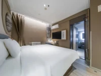 Home Inn Shenyang Xinmin Railway Station 