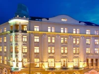 Theatrino 4*