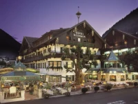 Neuhaus Alpendomizil Hotel and Spa 4*