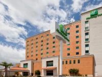 Holiday Inn Uruapan 4*