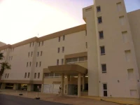 Pola Costa Beach 2*