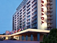 Ramada Donetsk Hotel 3*