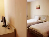 Hanting Express Urumqi South Lake Branch 