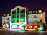 Emerald hotel