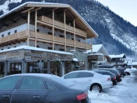 Huber's Boutique 4*