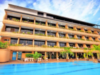Suppamitr Villa Hotel
