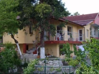 Villa Sequoia 2*