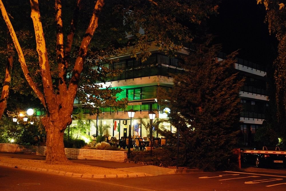 Venusz Hotel 3*