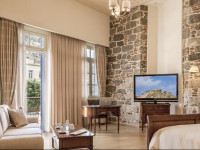 Xenon Inn