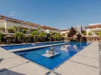 Aldea Thai Luxury Suites 