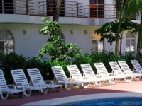 Hotel y Suites Bugambilias 3*