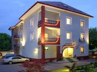 Eney Hotel / Еней 3*