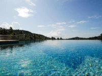 Villa E 4*