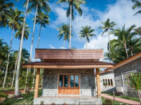 Seafar Resort