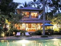 Villa Ria Sayan 5*