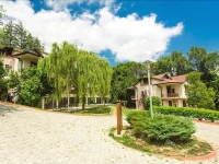Legend Park Hotel 