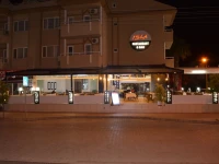 Isla Apartments 