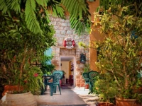 Port Inn 