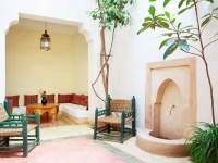 Dar Touyir 