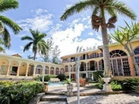 Paradise Indulgence Villa 4*
