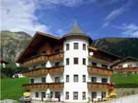 Villa Strolz 4*