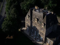 La Demeure De La Dame Du Fer 