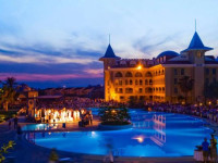 Side Star Resort