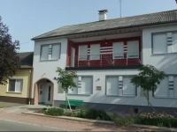 Bar Pension Lang 3*