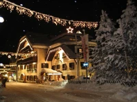 Hotel Stroblerhof 4*