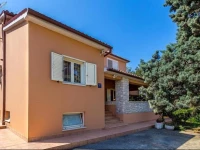 scuze 38 Holiday Home 