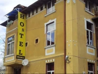 Shans 2 Hotel 2*